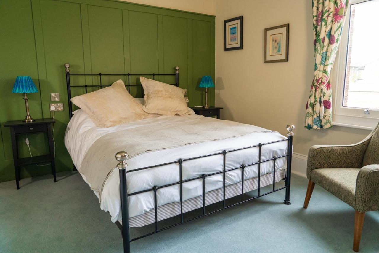 Monkbridge House 5*